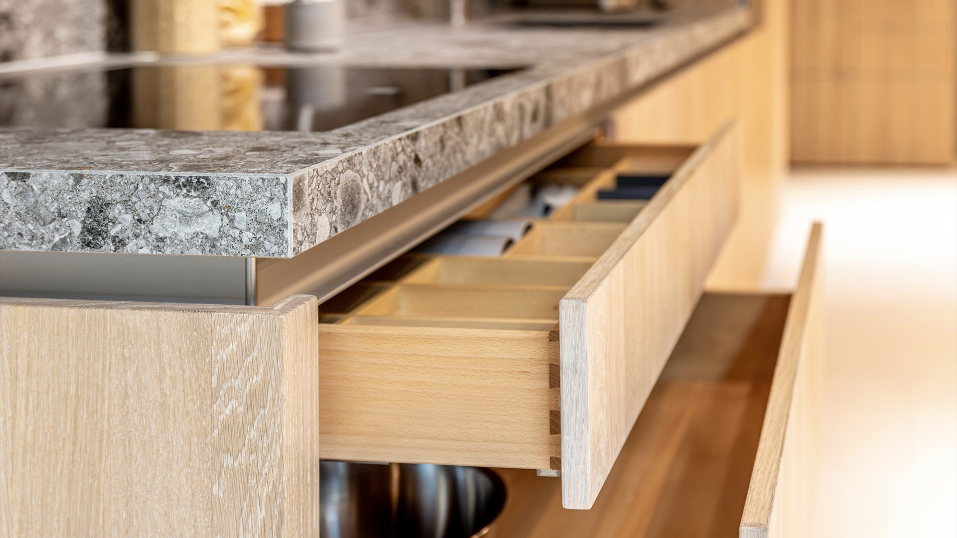 West London Cabinetry - for interior designers - WORKSHOP & SHOWROOM 2