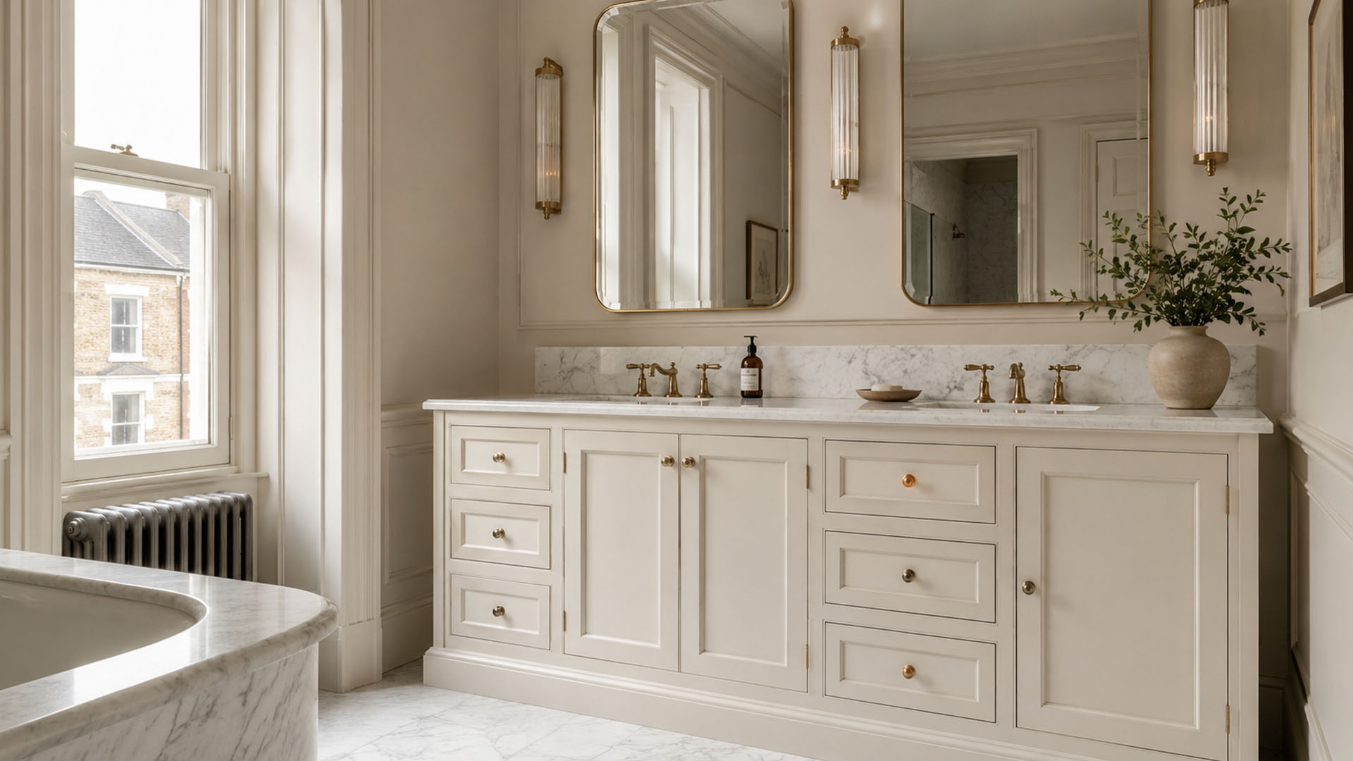 West London Cabinetry - Bespoke bathroom furniture in London - Painted cabinetry